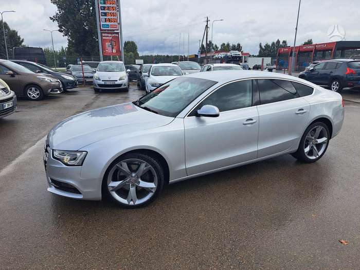 Audi A5, 2.0 l., Седан