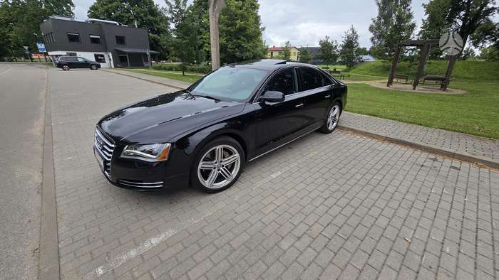 Audi A8, 3.0 l., Седан