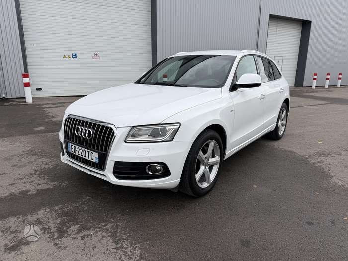 Audi Q5, 2.0 l., Внедорожник / Кроссовер