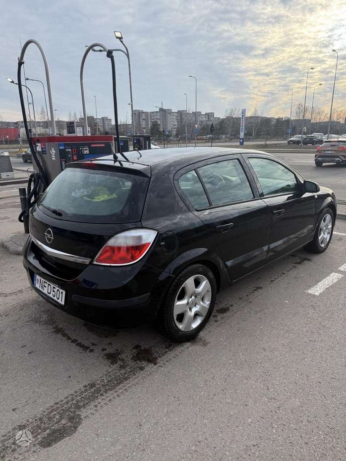 Opel Astra, 1.7 l., Хэтчбек