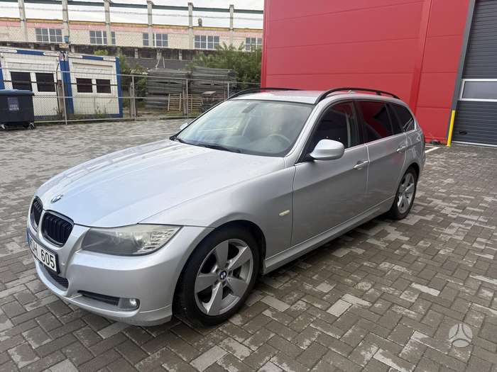 BMW 318, 2.0 l., Универсал