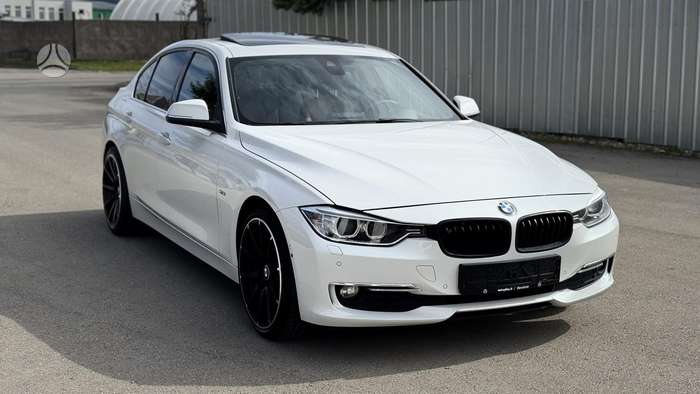 BMW 320, 2.0 l., Седан