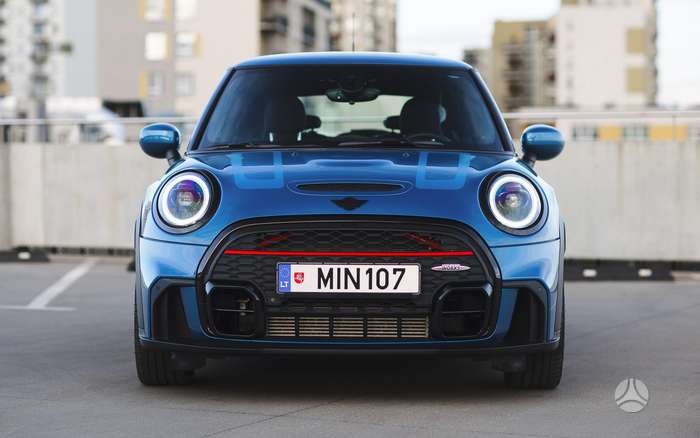 Mini Cooper JCW, 2.0 l., hatchback