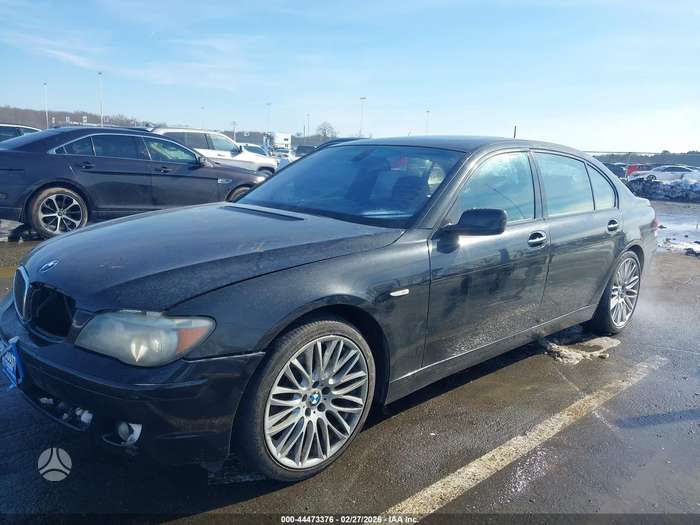 BMW 750, 4.8 l., Седан