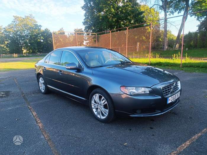 Volvo S80, 2.4 l., Седан