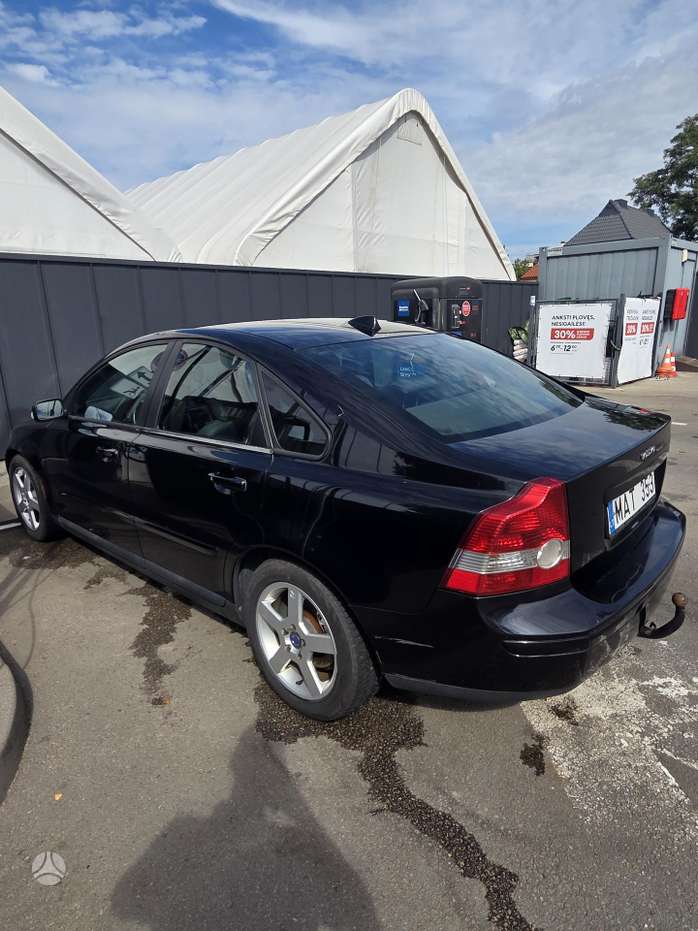 Volvo S40, 2.0 l., Седан
