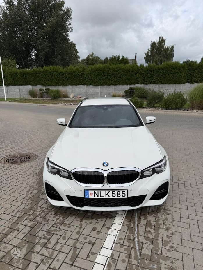 BMW 320, 2.0 l., wagon