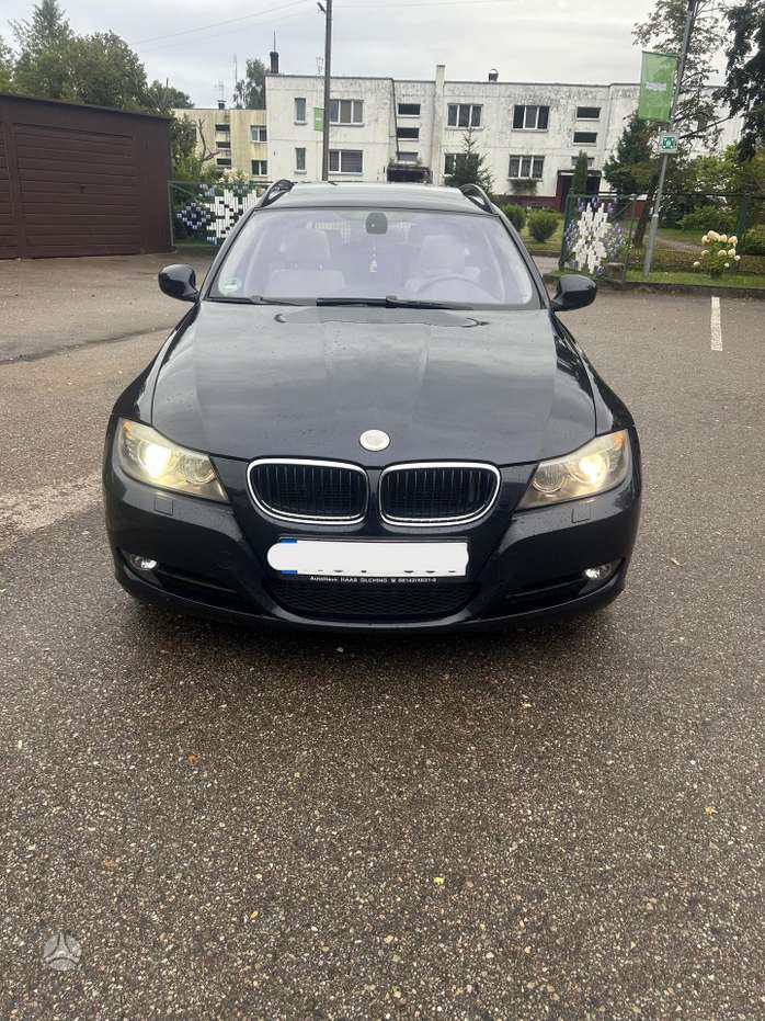 BMW 320, 2.0 l., wagon
