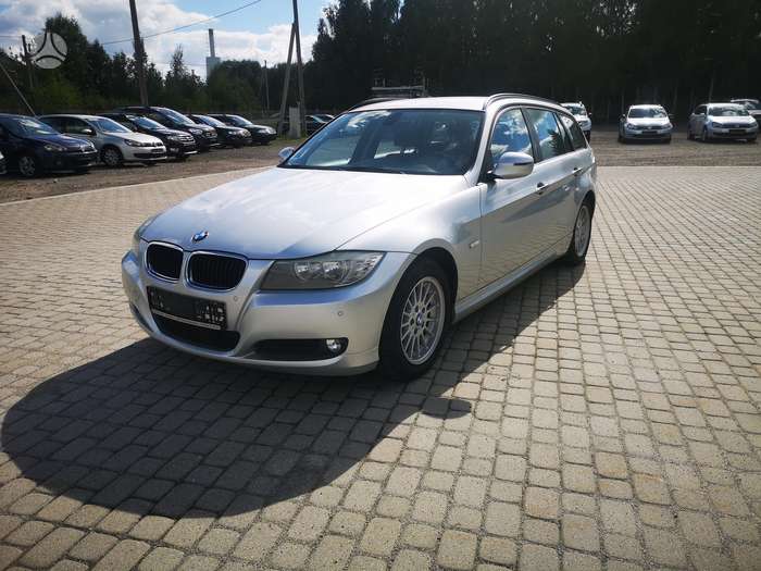 BMW 318, 2.0 l., universalas
