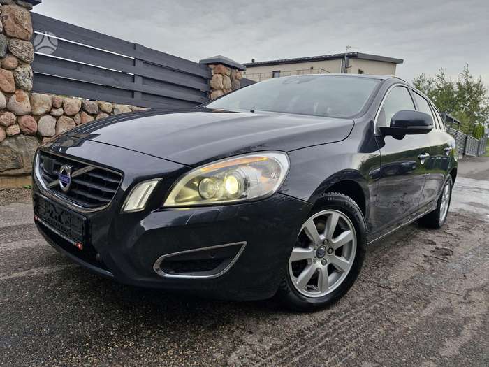 Volvo V60, 2.4 l., Универсал