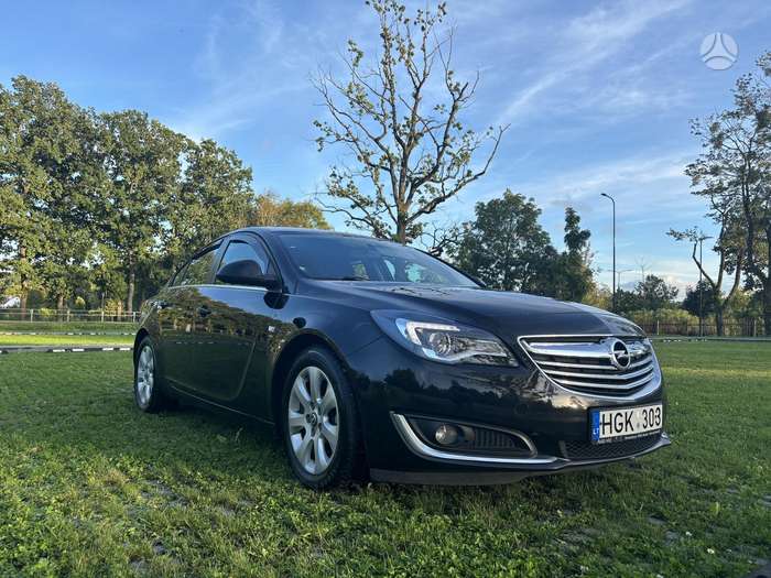 Opel Insignia, 2.0 l., Седан