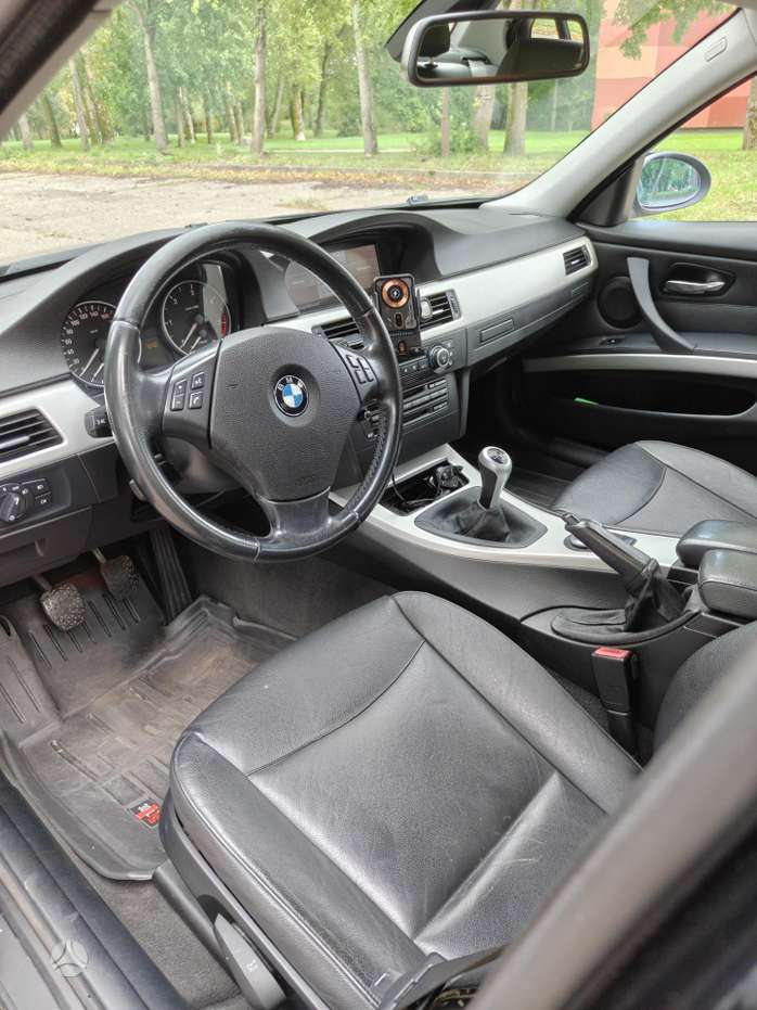 BMW 320, 2.0 l., Седан