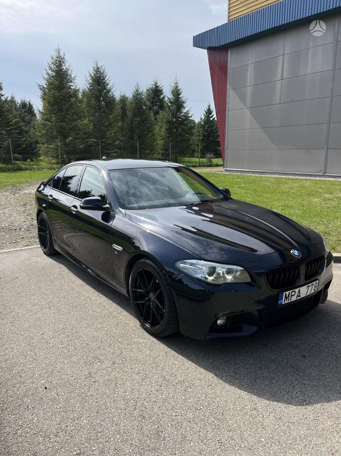 BMW 520, 2.0 l., Седан