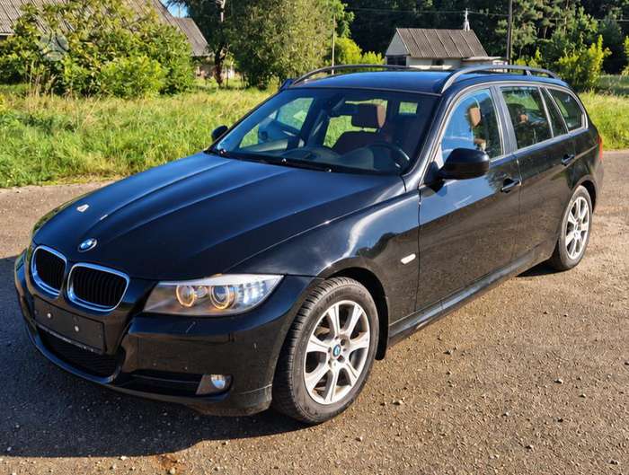 BMW 320, 2.0 l., wagon