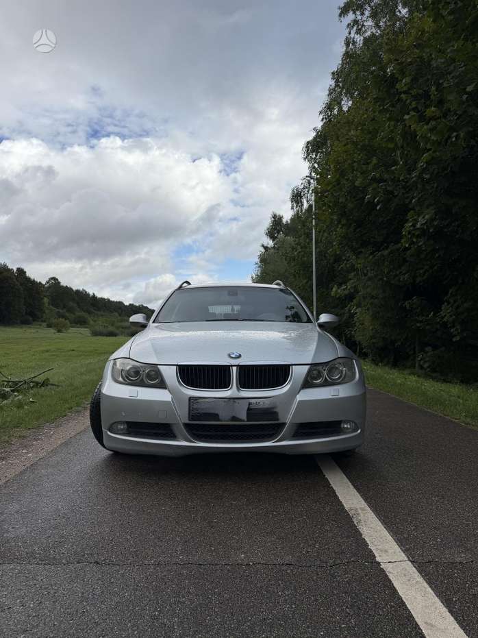 BMW 320, 2.0 l., universalas