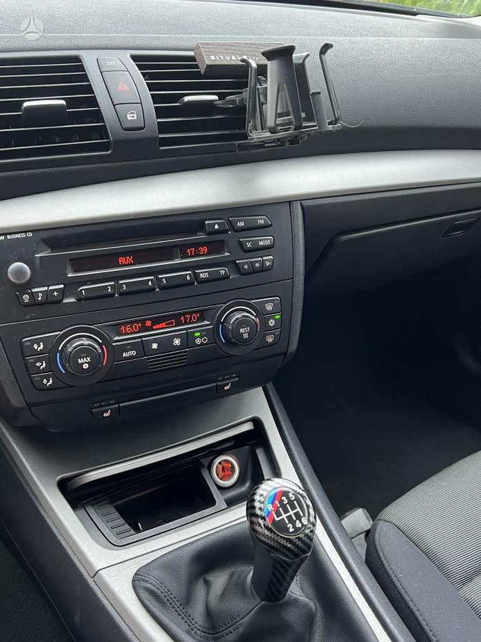 BMW 118, 2.0 l., Хэтчбек