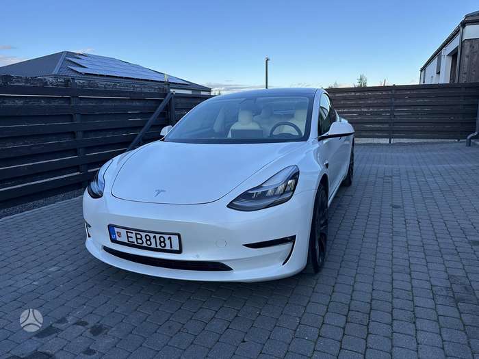 Tesla Model 3, 81 кВт·ч, Хэтчбек