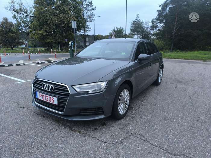 Audi A3, 1.6 l., Хэтчбек