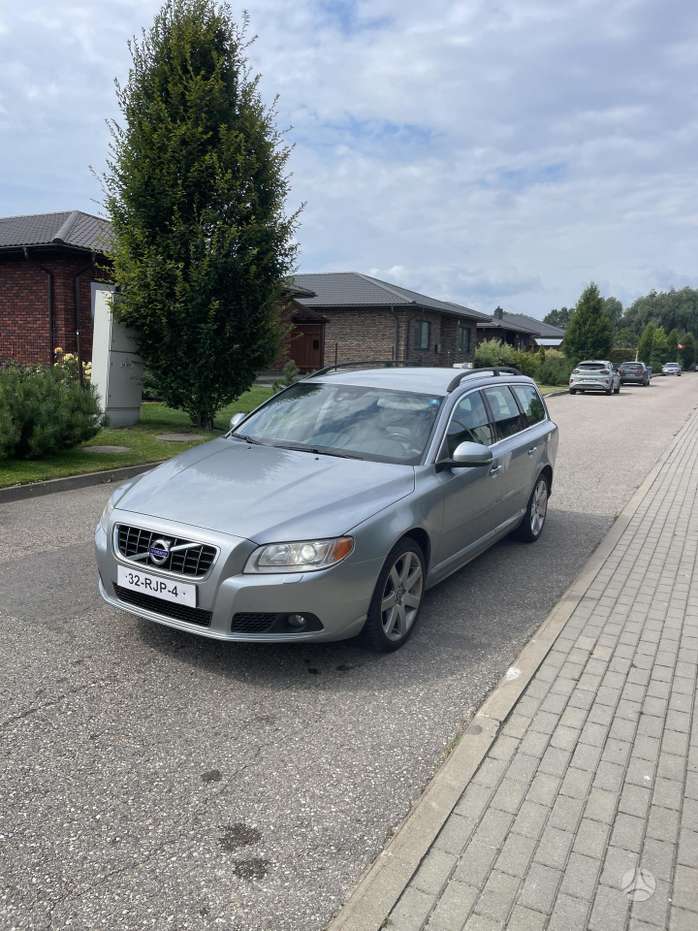 Volvo V70, 2.0 l., wagon