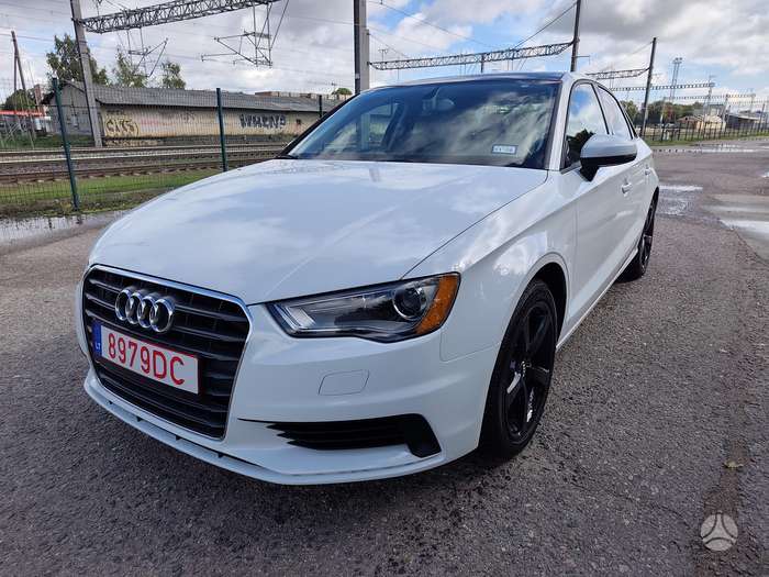 Audi A3, 1.8 l., Седан