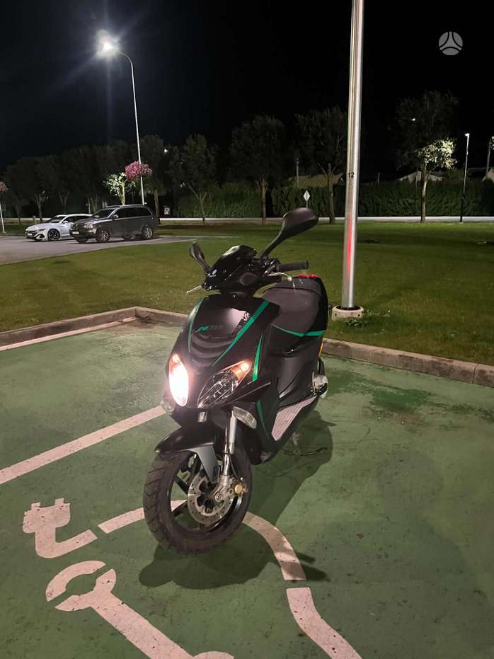 Piaggio NRG 50cc, мотороллеры / мопеды