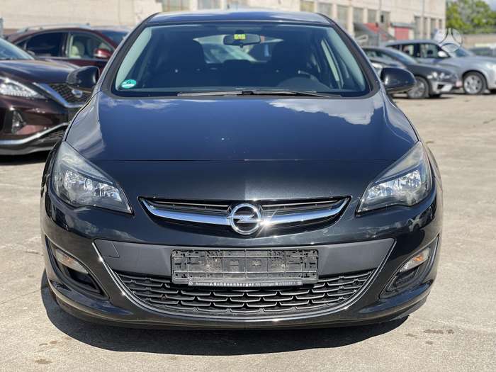Opel Astra, 1.4 l., hatchback