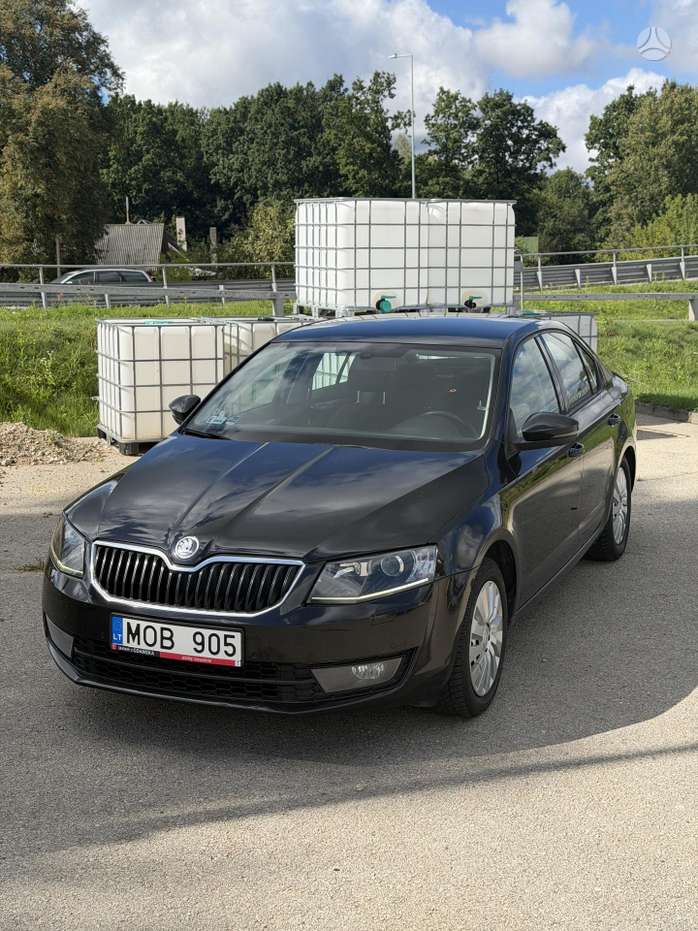 Skoda Octavia, 1.8 l., hatchback