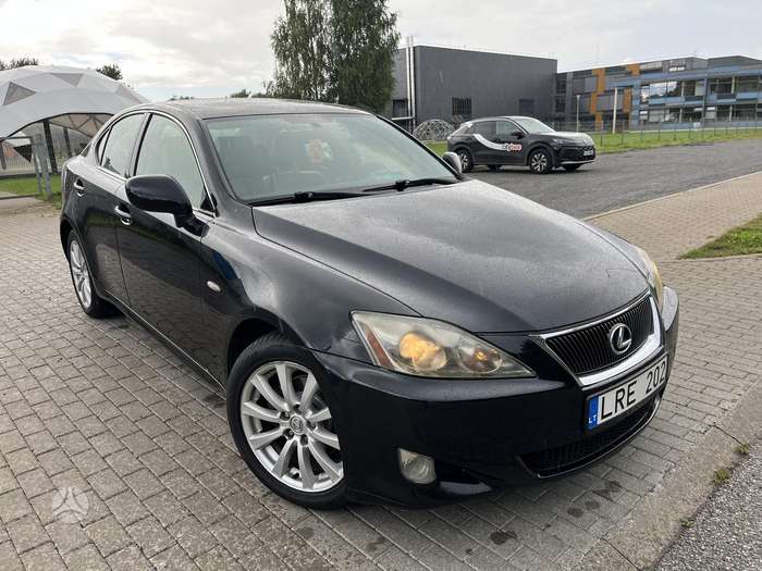 Lexus IS 220, 2.2 l., Седан