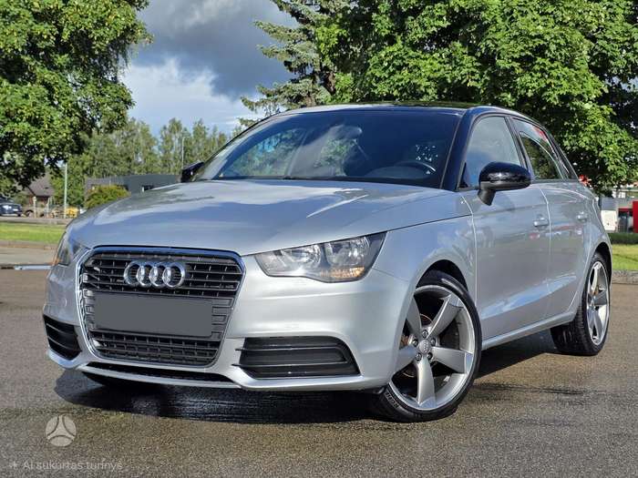 Audi A1, 1.6 l., Хэтчбек