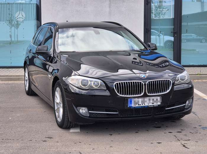 BMW 520, Универсал