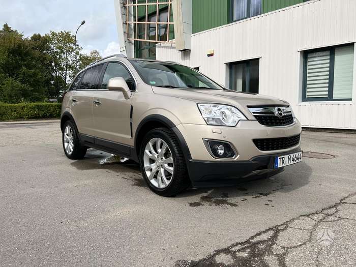 Opel Antara, 2.2 l., off-road / crossover