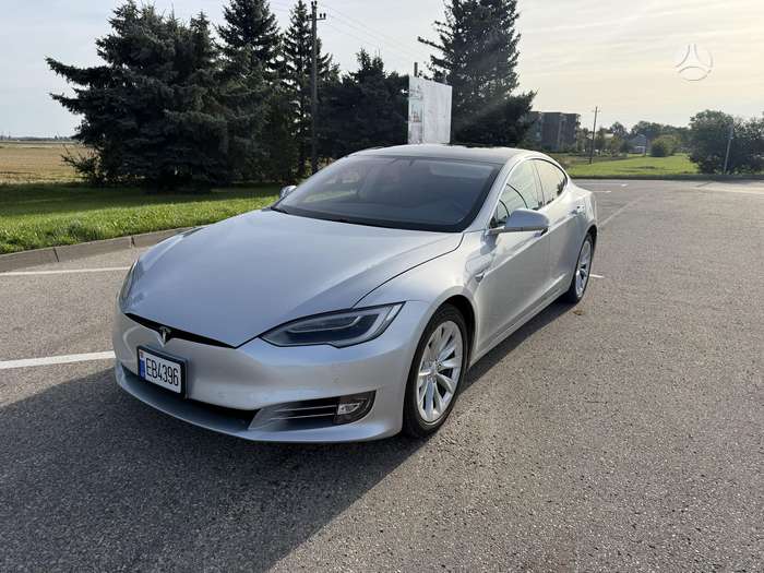 Tesla Model S, 90 kWh, hatchback