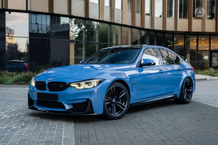 BMW M3, 3.0 l., Седан