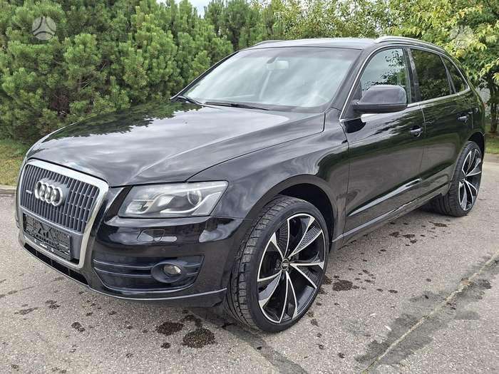 Audi Q5, 2.0 l., Внедорожник / Кроссовер