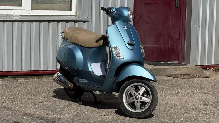 Piaggio Vespa 49cc, мотороллеры / мопеды