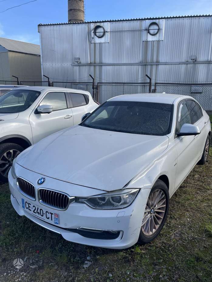 BMW 320, 2.0 l., Седан