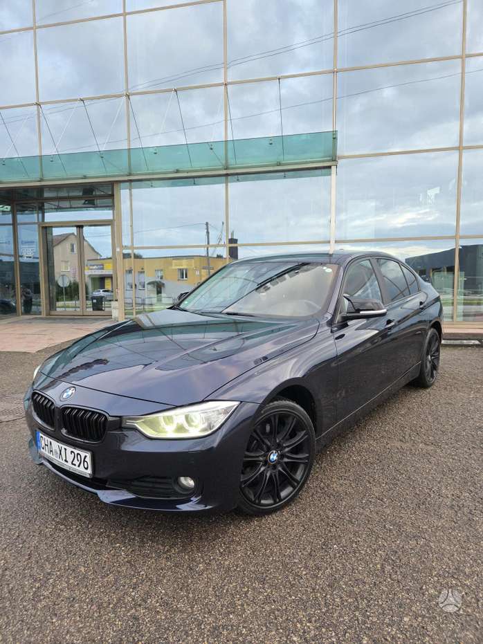 BMW 320, 2.0 l., Седан