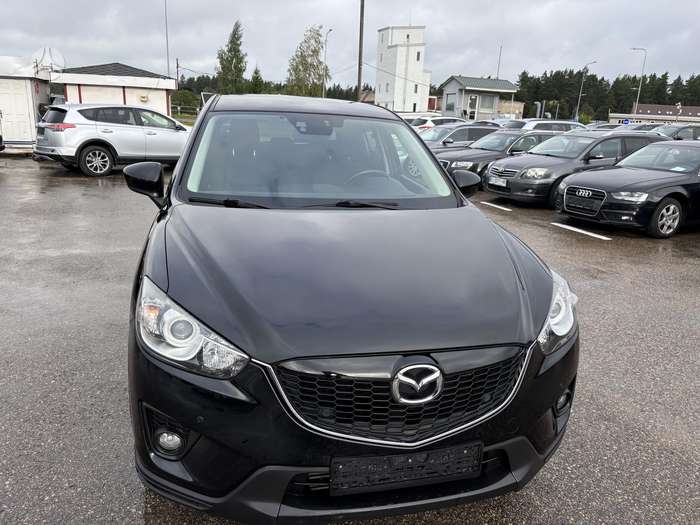 Mazda CX-5, 2.2 l., off-road / crossover