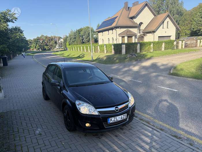 Opel Astra, 1.3 l., Хэтчбек