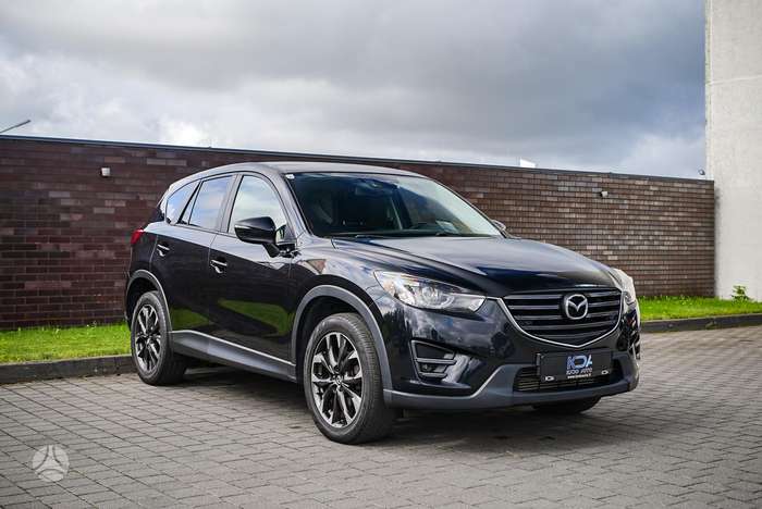 Mazda CX-5, 2.2 l., off-road / crossover