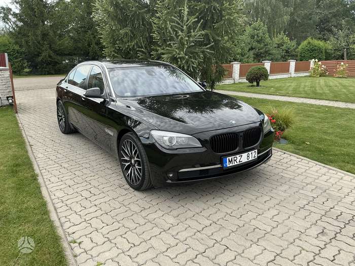 BMW 730, 3.0 l., sedanas