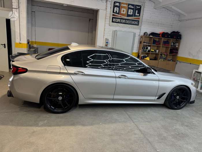 BMW M550, 4.4 l., Седан