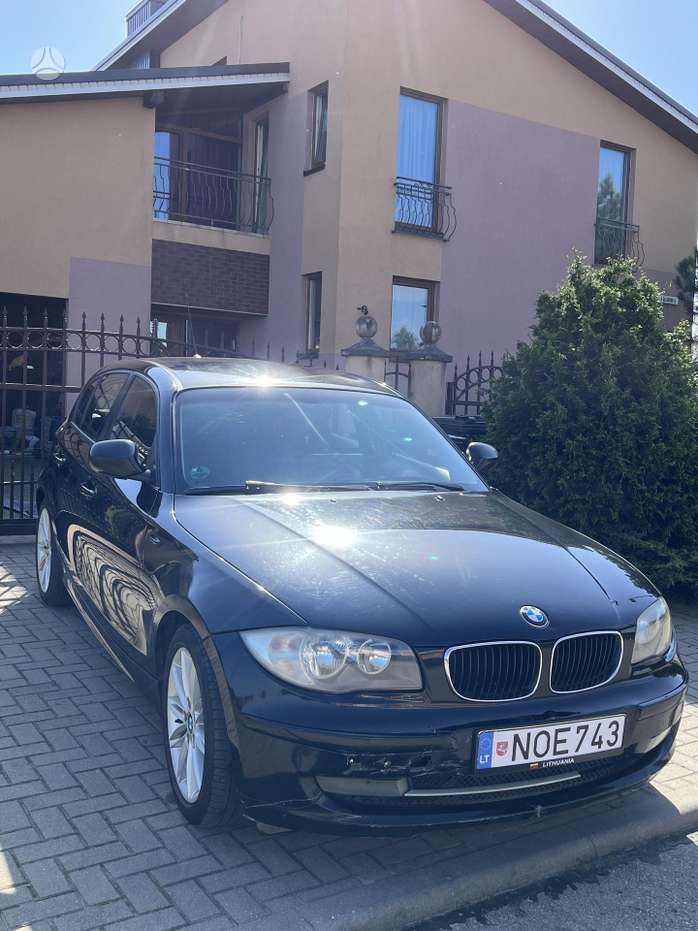 BMW 118, 2.0 l., hatchback