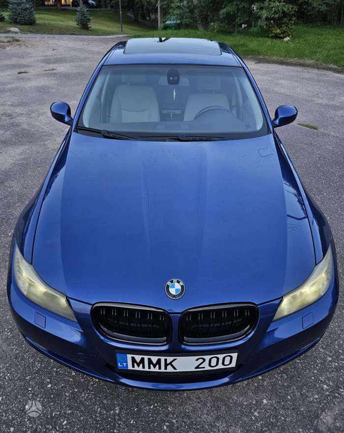 BMW 318, 2.0 l., Седан