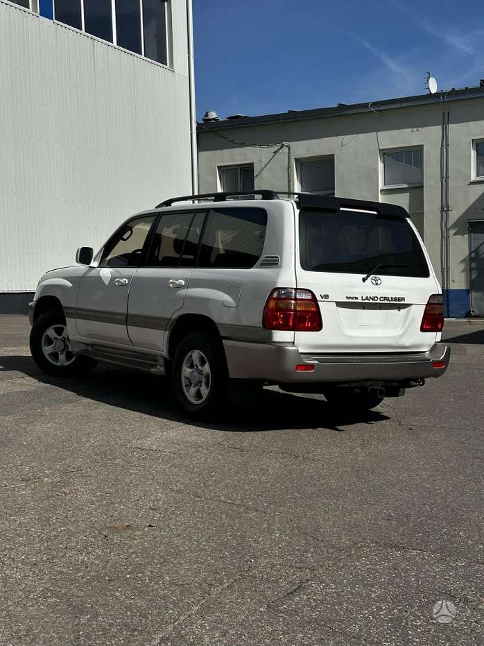 Photo 4 of 4