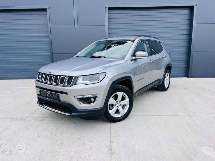 Jeep Compass, 2.0 l., off-road / crossover