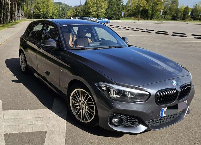 BMW 118, 1.5 l., hatchback