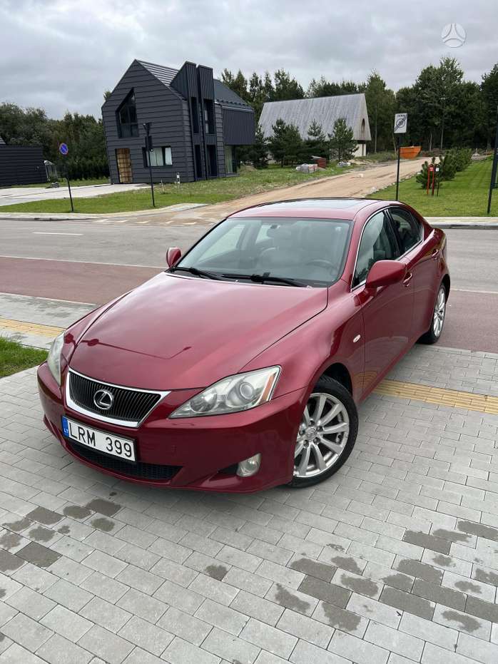 Lexus IS 220, 2.2 l., Седан