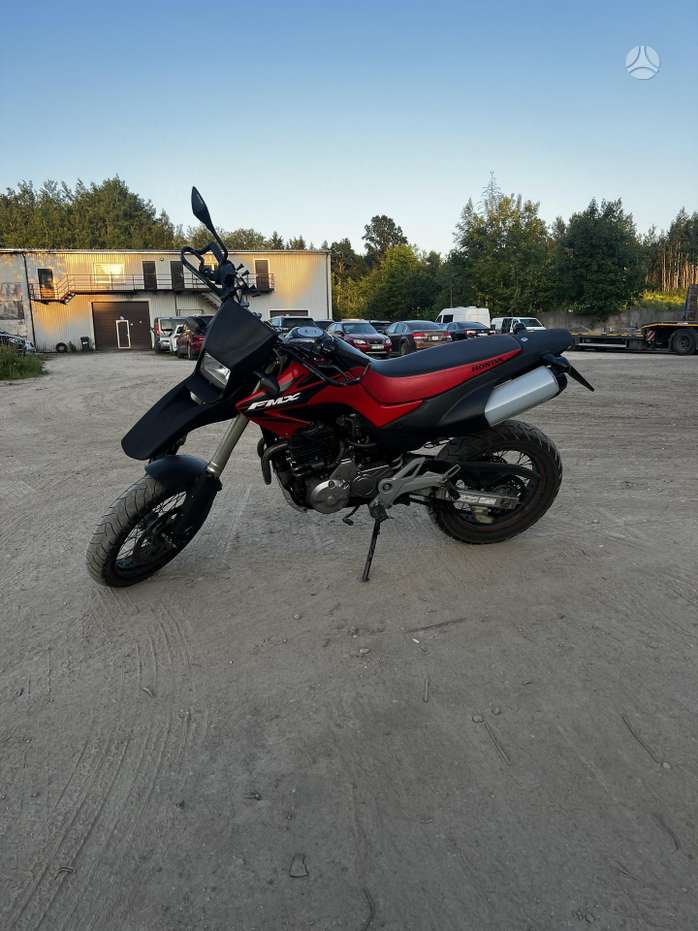 Honda FMX650 650cc, supermoto