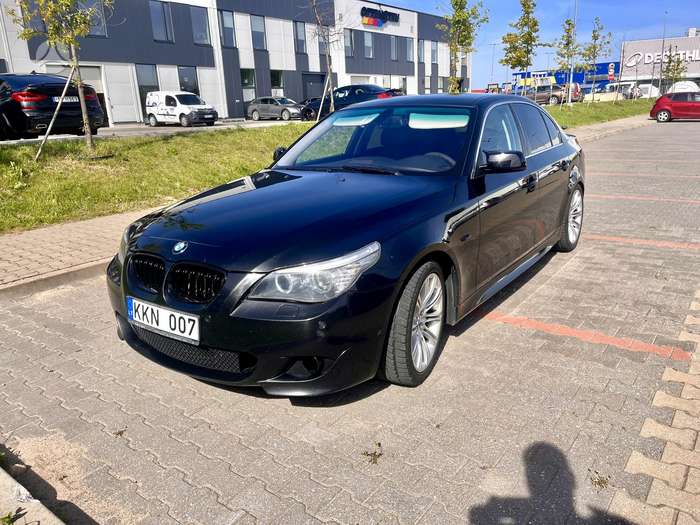 BMW 530, 3.0 l., Седан